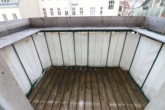 Bild - Sehr große Altbauwohnung mit Sauna und Balkon